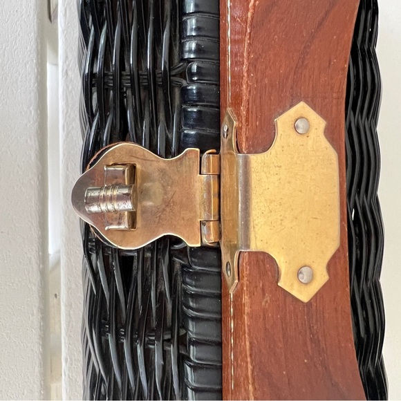 Vintage wicker box purse black vinyl woven large - Picture 7 of 12